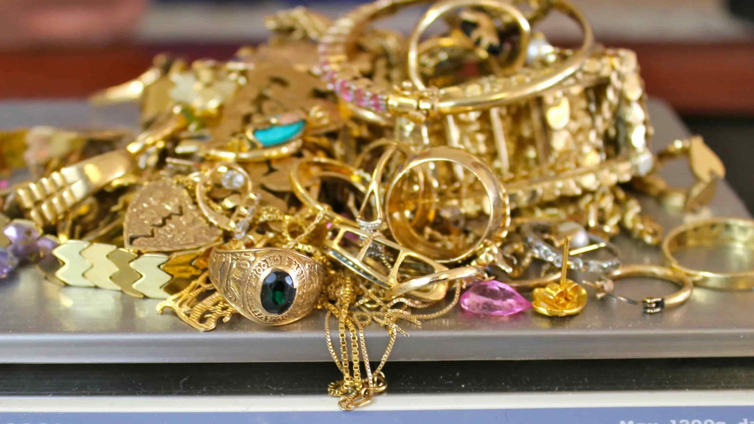 Что происходит с вещами в ломбарде при просрочке выкупа: сроки и последствия - 3